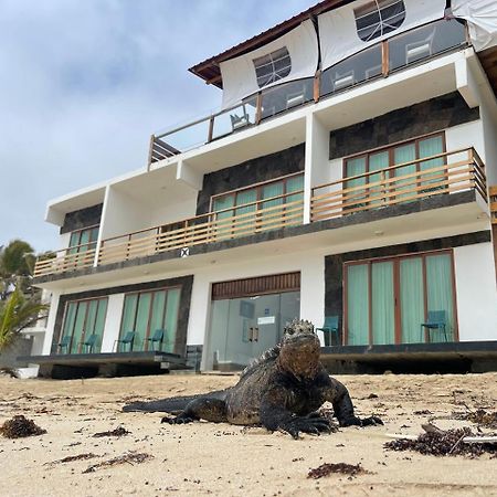 Bed and Breakfast Cormorant Beach House Puerto Villamil Exterior foto