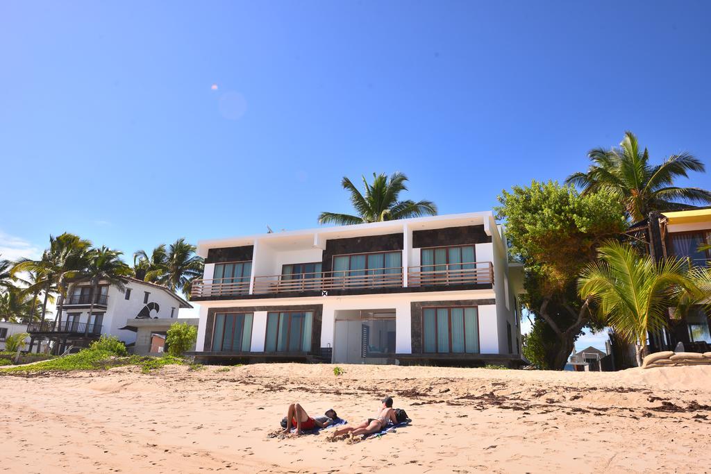 Bed and Breakfast Cormorant Beach House Puerto Villamil Exterior foto